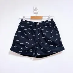 【コルザ】ショートパンツ　ショーパン　プリント　柄　アルファベット　黒　白のサムネイル