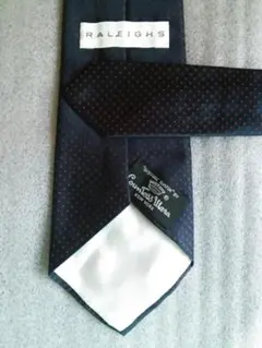 Countess Mara　刺繍ロゴ＆刺繍ドット柄　ネクタイ