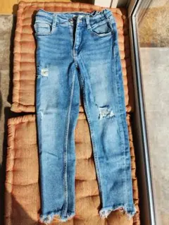 【ZARA】ジーンズ　デニム　スキニー122cm　(120cmサイズ)