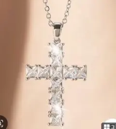 十字架クロス型ネックレス（ゴールド）