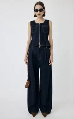 週末限定価格MOUSSY TUCK WIDE ストレートデニム one wash
