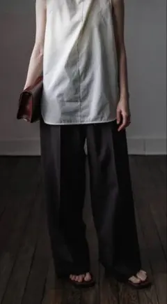 neau ダークブラウン　パンツ