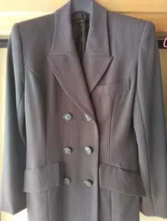 En Vanity 薄紫 ストライプスーツ