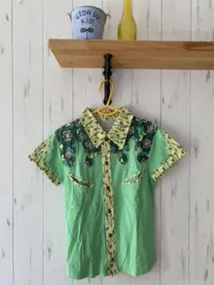 ブーフーウー トップス