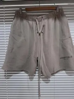 Fog essentials ハーフパンツショーツ反射フォントカーキブラウンロゴ