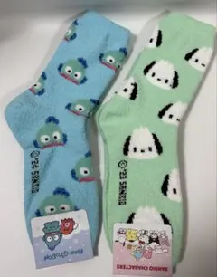 【新品未使用】韓国　サンリオ　もこもこ　レディース　靴下　2足セット