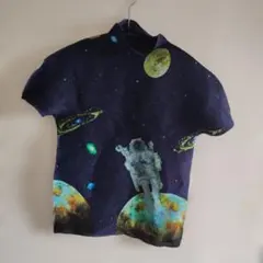 Z*z様 ISSEY MIYAKE　ME 宇宙柄 プリーツ 半袖トップスのサムネイル