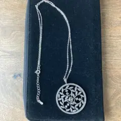 FOXEY クリスタルムーンペンダント　ネックレス