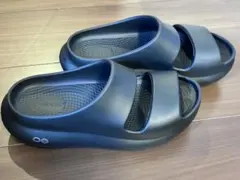 正規品OOFOS ウーフォスOoyea ウーヤー　ブラックのサムネイル