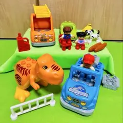 レゴ　デュプロ　ジュラシックワールド 恐竜と車両セット