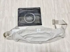 SMORbi メッシュ ヒップシート ベージュ 収納袋付きのサムネイル