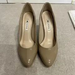 ダイアナ　パンプス