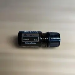 正規品/新品未使用】 doTERRA アロマ メリッサ 5ml - メルカリ