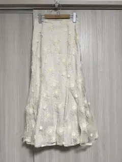 NICE CLAUP ナイスクラップ　フラワーチュールマーメイドスカート