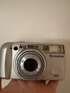 FUJIFILM Silvi 1000 コンパクトフィルムカメラ 本体ジャンク品 - メルカリ