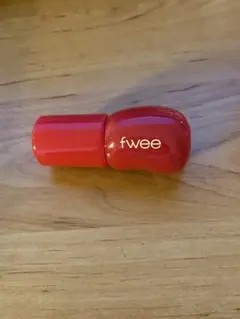 fwee フィー 3DボリューミンググロスB04 エンドゥ70%