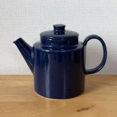 イッタラ・ティーポット　ネイビー美品 イッタラ・ティーポット ネイビー美品 - メルカリ