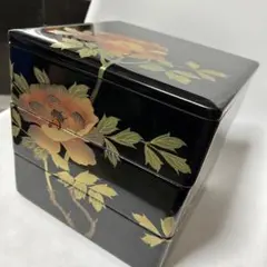 重箱 三段重 漆器 黒塗り 花柄 蝶々 和食器 おせち - メルカリ