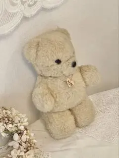 Item thumbnail for item ba9f749d-73c2-4a56-9ee2-0a6ca6c63852