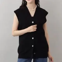 UNTITLED アンタイトル ストレッチニットベスト カーディガン ブラック