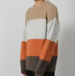 クルーネックニット　M　未使用　オレンジ