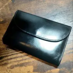 ホワイトハウスコックス 黒 レザー 三つ折り財布