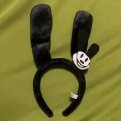 オズワルド　カチューシャ