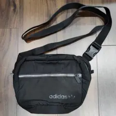 00s adidasメッセンジャーバッグarchiveレギュラーtech系Y2K - メルカリ
