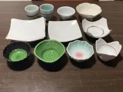 ⭐︎値下げ中⭐︎ 有田焼　華山窯　食器11点セットのサムネイル