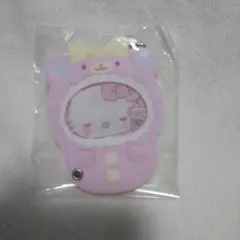 サンリオキャラクターズ　カスタムアクリルチャーム　おくるみベビー　ハローキティ