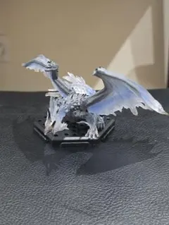 ゼノ・ジーヴァ(臨界状態) モンスターハンタースタンダードモデル