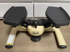 Item thumbnail for item fb853518-40b6-446a-abd2-92c267f84b49