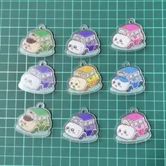 ちいかわ車★アクリル(4cm) ❷
