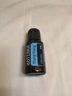【新品未開封】イランイラン15ml doTERRAのサムネイル