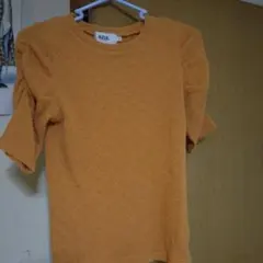 AZUL BY MOUSSY 半袖ニット オレンジのサムネイル