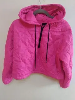 FOREVER 21 フォーエバー フード付きジャンパー ピンク M