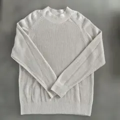 リブ編み クルーネック セーター ライトグレー