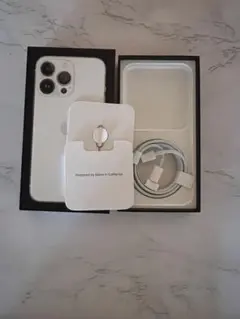 iPhone13 pro 空箱　イヤホン以外入ってます