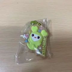 TWICE LOVELYS ビスケット＆チャーム　ジョンヨン②