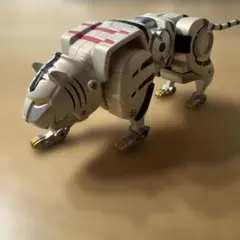 Item thumbnail for item 7704ab7f-98c5-4f84-953f-3f7b87ee66a1