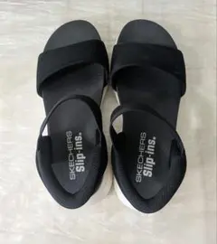 SKECHERS Slip-ins サンダル ブラックのサムネイル