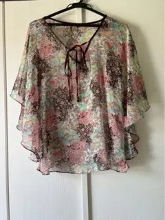 ａ*様 花柄シフォンポンチョ　薄手トップス　スケスケのサムネイル