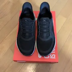 PUMA SOFTRIDE スニーカー ブラック＆ホワイト