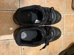 Nike Air Force 1 ブラックスニーカー