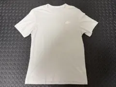 NIKE トレーニングTシャツ　Mサイズ