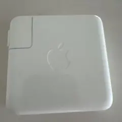 Apple 純正 61w usbc power Adapter 充電アダプターのサムネイル