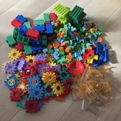 カラフルブロックとギアのセット