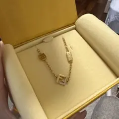 FENDI ブレスレット ゴールドカラー FFロゴのサムネイル