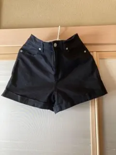 ウィゴーWEGO STANDARD黒 ショートパンツ 前後ポケット付きM