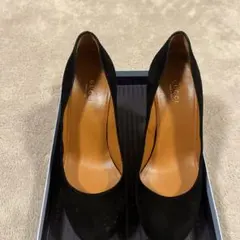 GUCCI ブラック スエード ハイヒール